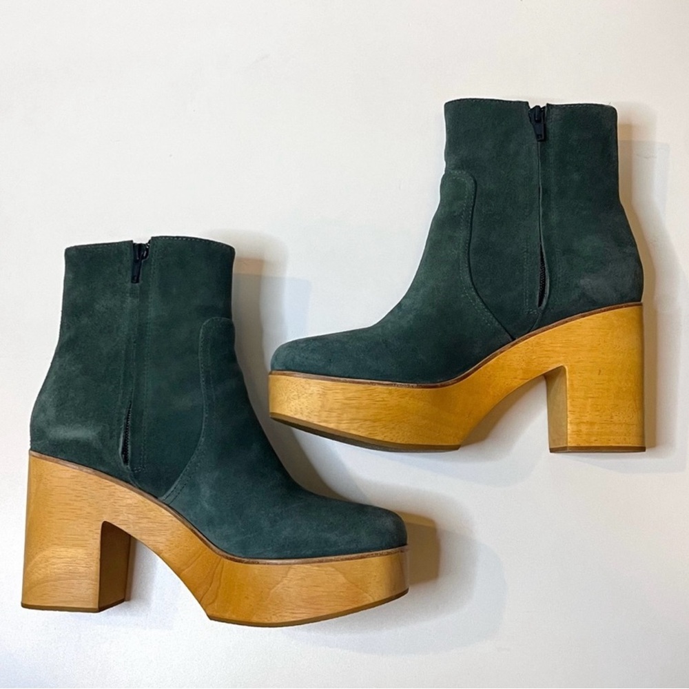 Charlotte Stone Paz Clog Boots – Emerald Green Suede – Size 7